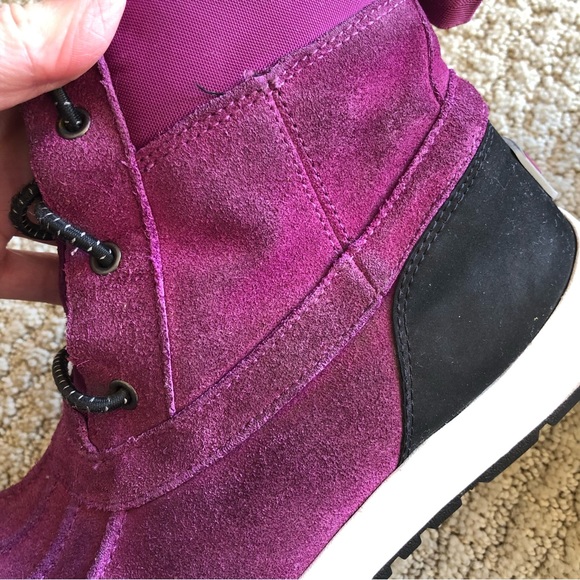 Girls Sz 4 (Women’s Sz 5.5) UGG Turlock Waterproof Snow Boot - Picture 6 of 12